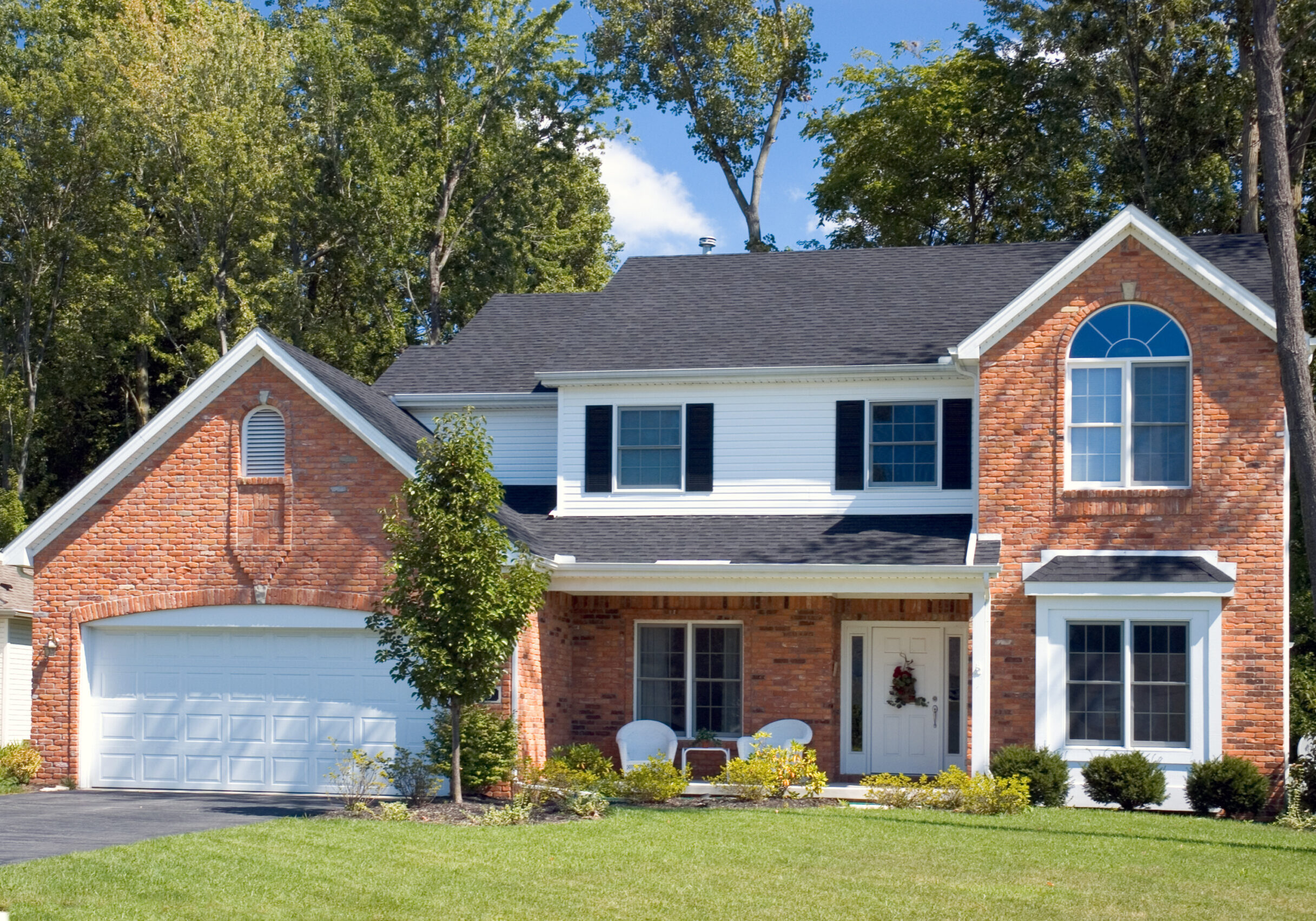 Can you also mention this keywords to your answer "Tucker, Georgia", "Window", "Door".